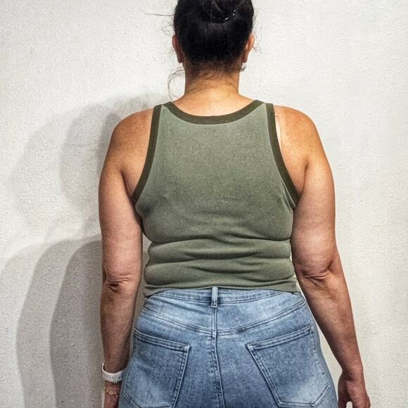 Forever 21 Green Wild Child Tank Top Sz M - Picture 9 of 11